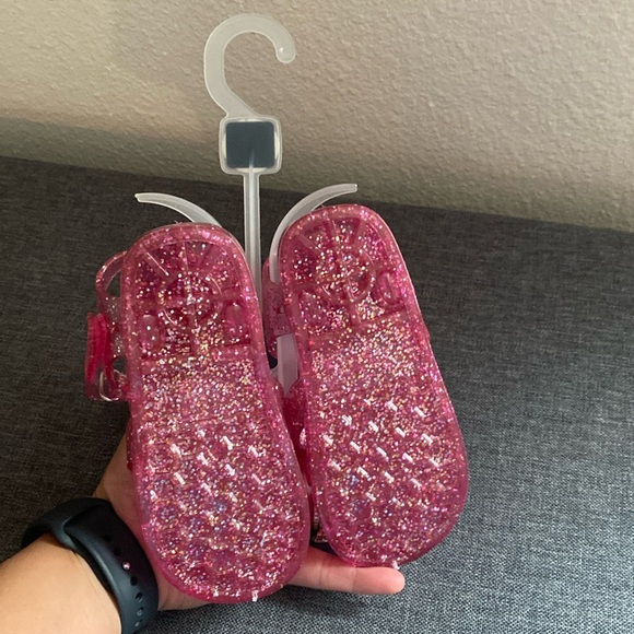 Oshkosh Pink Glittery Sandals Size 7 - Picture 4 of 4